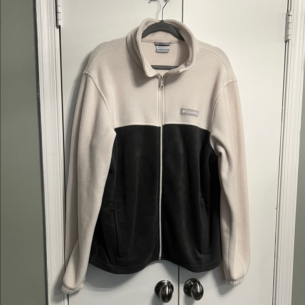 Columbia Two-Tone Fleece Jacket, Large